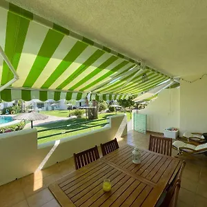  Apartamento Con Porche, Piscina Y Pista De Pádel, Junto Al Campo De Golf